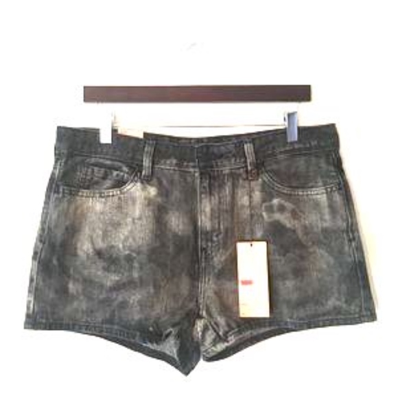 Levi's Pants - Levi High Rise Shorts 15/32 Black Gray j6